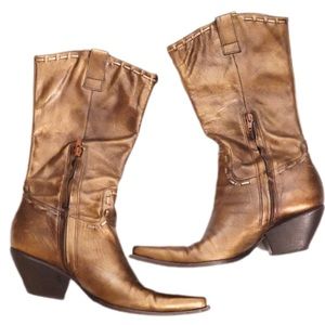 BCBGIRLS BRONZE TUBINA WESTERN COWBOY BOOTS